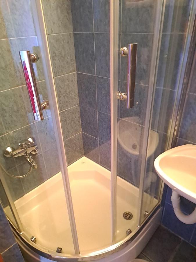 Apartment Eka Мостар Экстерьер фото