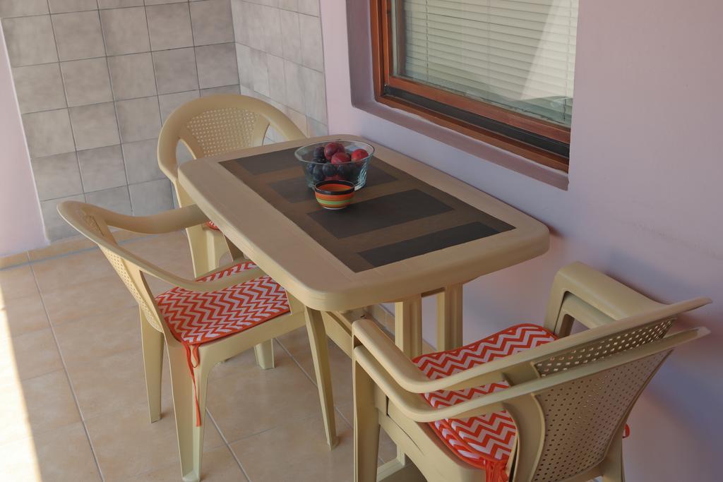 Apartment Eka Мостар Экстерьер фото